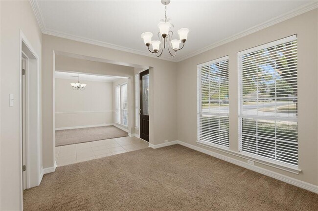 Building Photo - 15201 Calaveras Dr