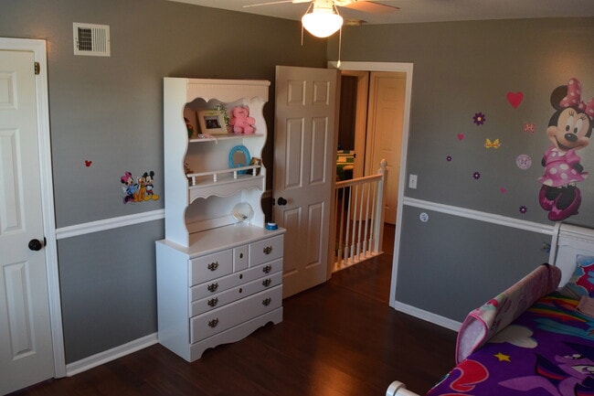 Dormitorio 2 - 22350 S jefferson street