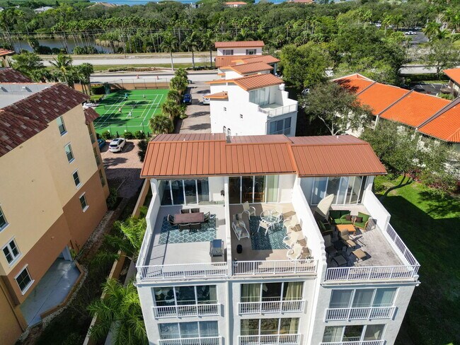 Building Photo - 1593 Pinellas Bayway S