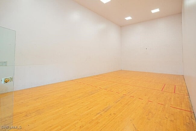 Foto del edificio - 1170 Wildwood Lakes Blvd