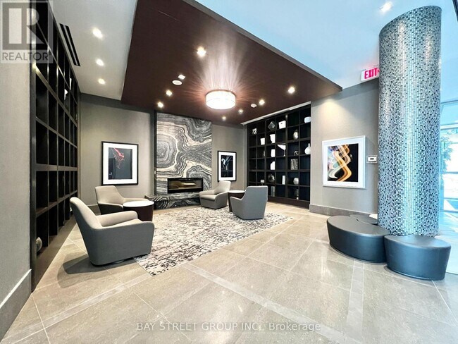 Photo du bâtiment - 8110 Birchmount Rd