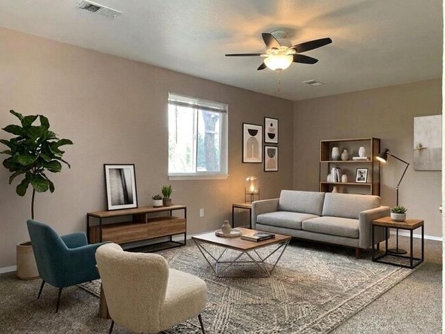 RENOVATED and SPACIOUS 3 bed and 1.5 bath Apartment!! - RENOVATED and SPACIOUS 3 bed and 1.5 bath Apartment!!