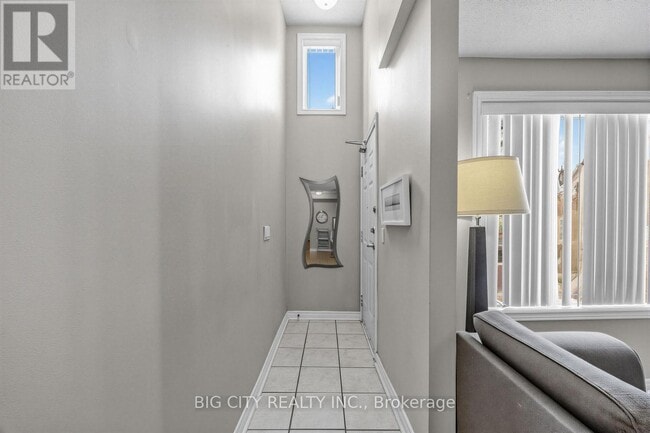 Building Photo - 80 Aerodrome Crescent