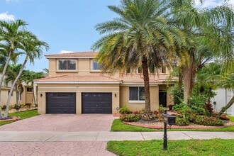 Building Photo - 1325 Camellia Cir