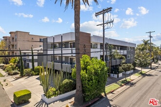 Building Photo - 6350 Willoughby Ave