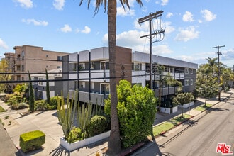 Building Photo - 6350 Willoughby Ave