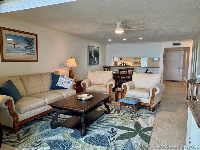 Foto del edificio - 2571 Ocean NE Blvd