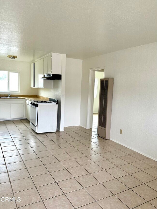 Building Photo - 77 W McFarlane Dr