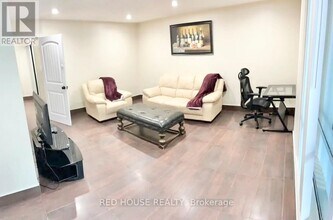 Building Photo - 3025 Credit Crescent