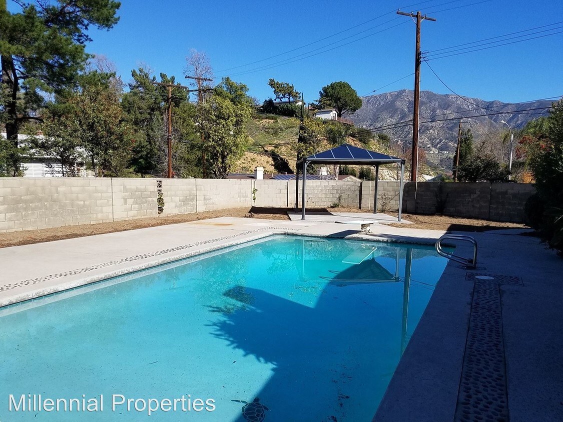 Primary Photo - 9515 Crystal View Dr