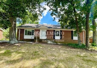 Building Photo - 2409 W Cornwallis Dr