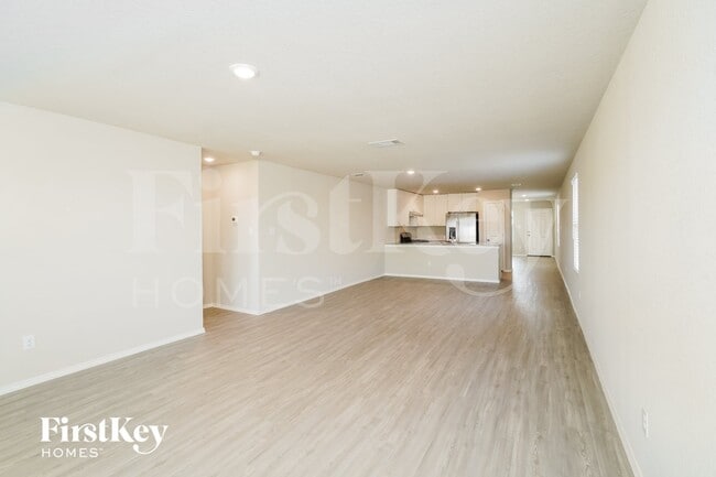 Building Photo - 10747 Prusiner Dr