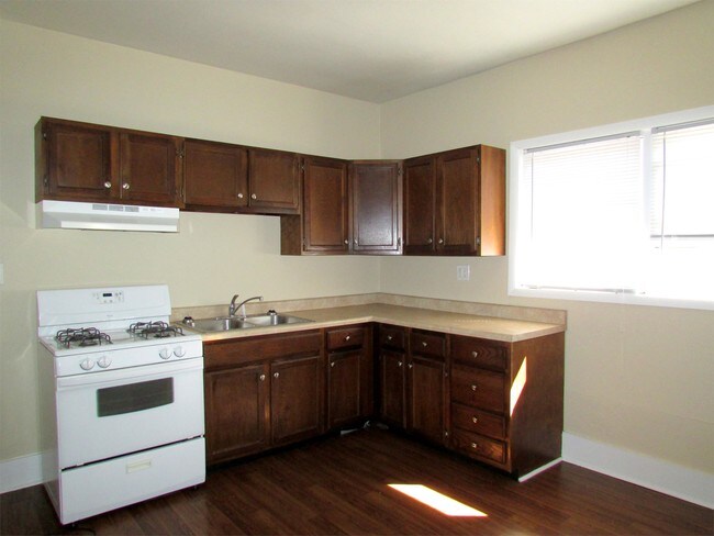 Foto del edificio - 2412 N Peoria Rd