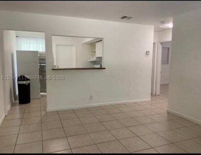 Foto del edificio - 401 SW 8th St