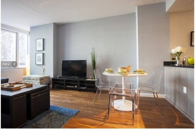 66 Rockwell Place photo'