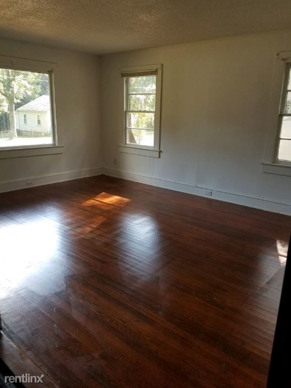 Foto del edificio - 2 br, 1 bath House - 516 Hickory Ave
