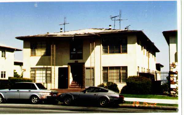 Primary Photo - 5912-5914 Overhill Dr