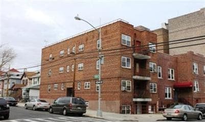 Primary Photo - 1700 Mahan Ave