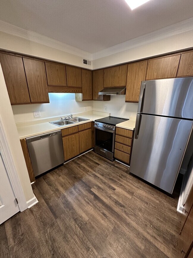 Foto del edificio - 3522-101 Ivy Commons Drive