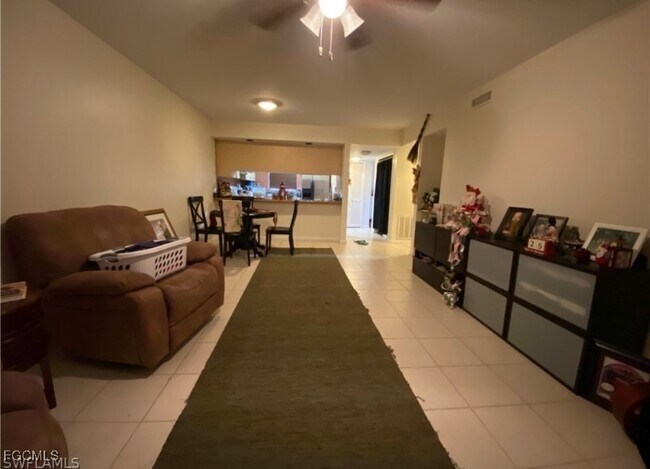 Foto del edificio - 606 SE 6th St