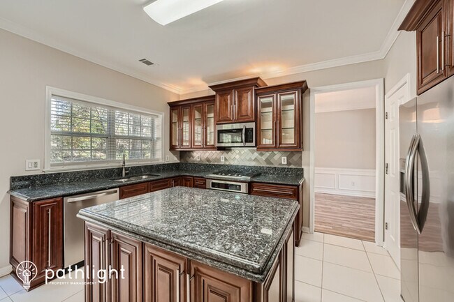 Building Photo - 5910 Haterleigh Drive, Alpharetta, GA, 30005