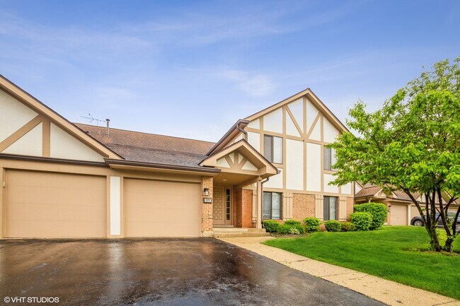 Building Photo - 829 Thornton Ct