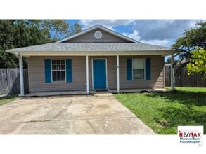 Building Photo - 6 Marquesas Ct