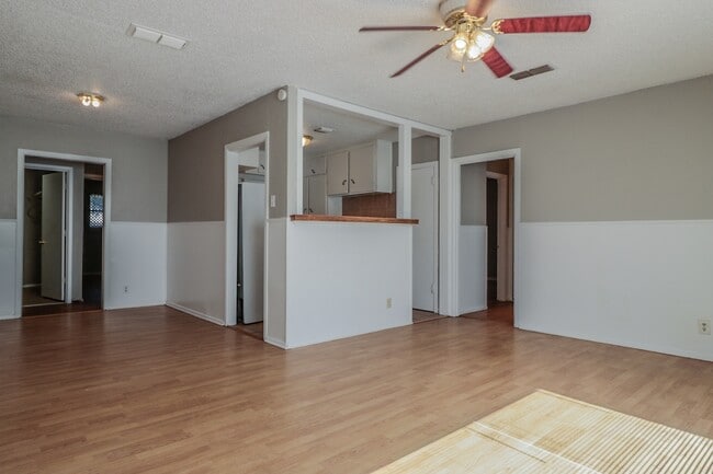 Building Photo - 2108 38th St