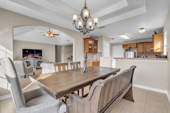 Foto del edificio - 3814 Sandcliff Dr