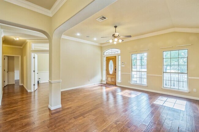 Building Photo - 1513 Discovery Blvd