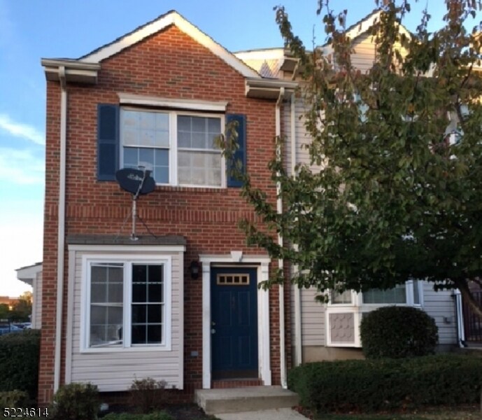 Foto principal - 46 Faith Ct