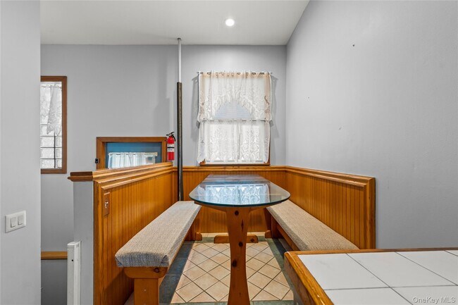 Foto del edificio - 244-39 89th Ave