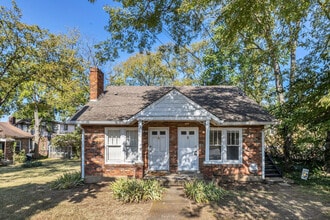 Building Photo - 605 Park Cir