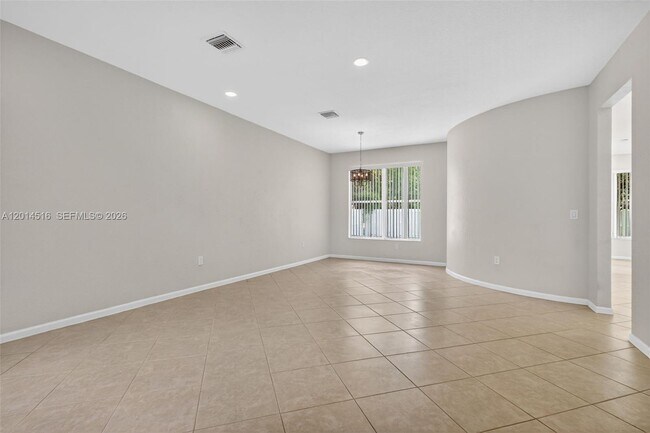 Building Photo - 16398 SW 27th St