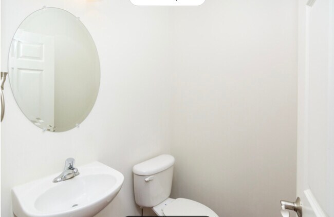 Foto del edificio - 10S449 Carrington Cir