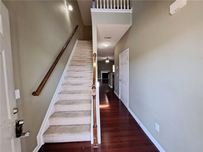 Foto del edificio - 159 Sonya Mill Ct NW