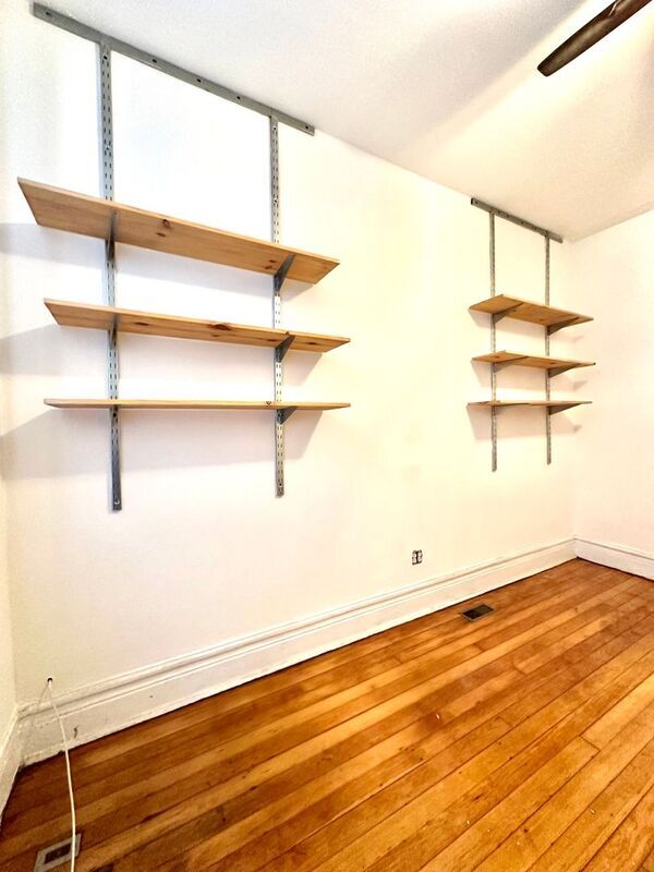 Building Photo - 1656 S Throop St