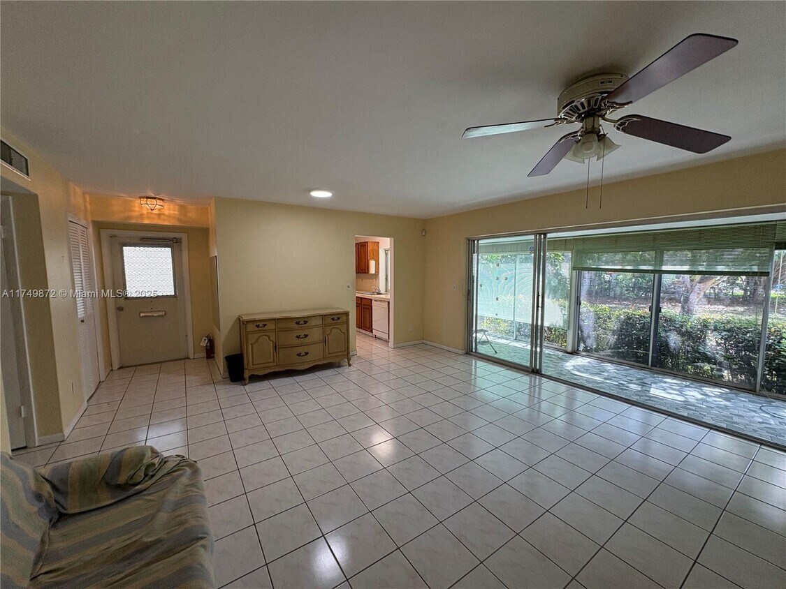 Foto del edificio - 11260 SW 172nd St