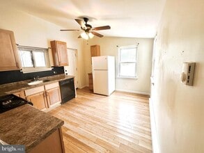 Building Photo - 120 N Bellevue Ave