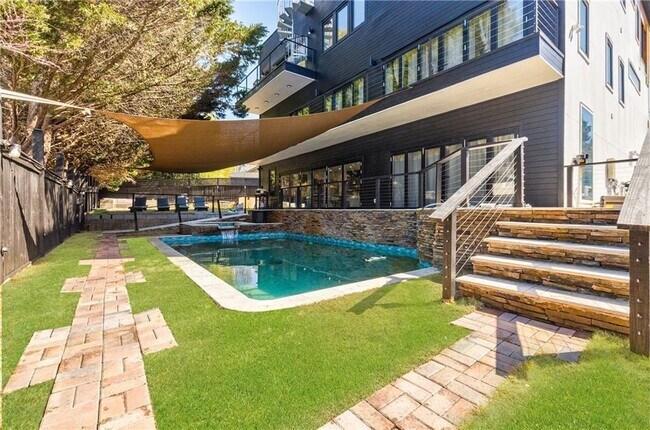 Foto del edificio - 1812 Hunters Glen NE
