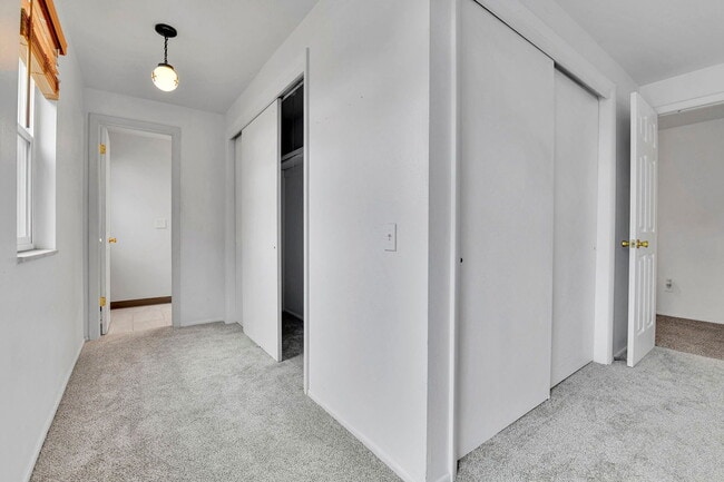 Photo - 6824 S Willow St House