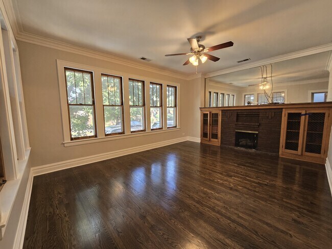 Foto del edificio - 4231 N Marmora Ave