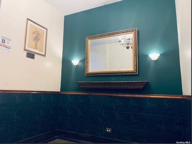 Foto del edificio - 33-26 82nd St