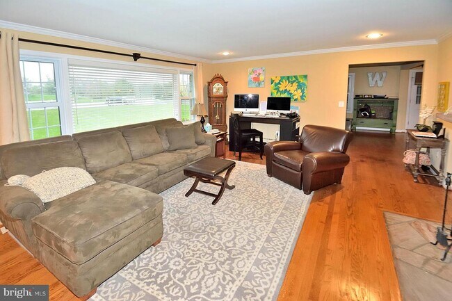 Building Photo - 24531 Arcola Mills Dr
