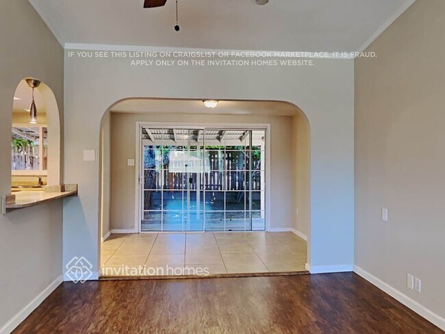 Foto del edificio - 3413 Lerwick Rd