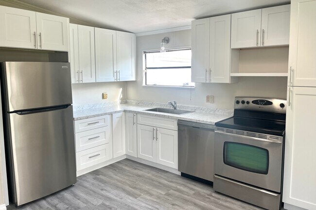 Foto del edificio - 2376 Case Ln