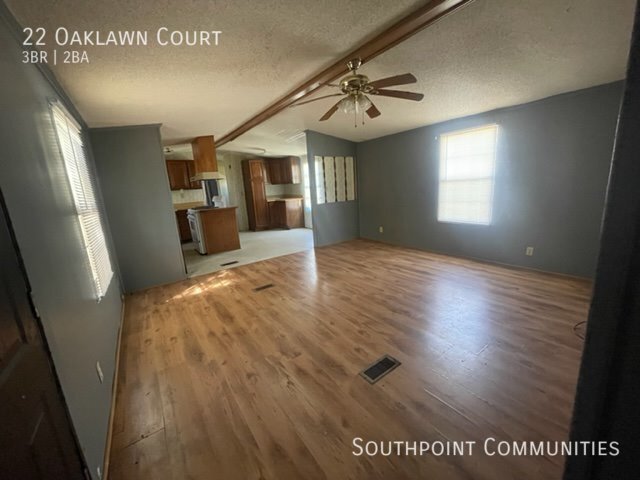Building Photo - 22 Oaklawn Ct