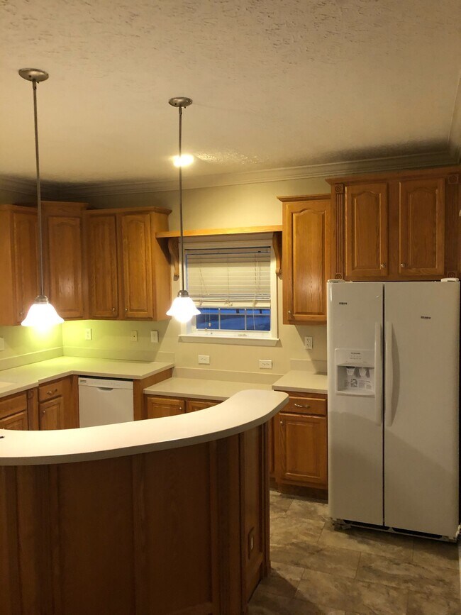 Building Photo - 308 Ferncliff Dr