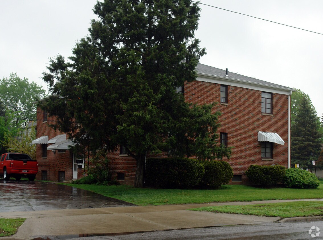 3103 Cheltenham Rd, Toledo, OH 43606 Apartments in Toledo, OH