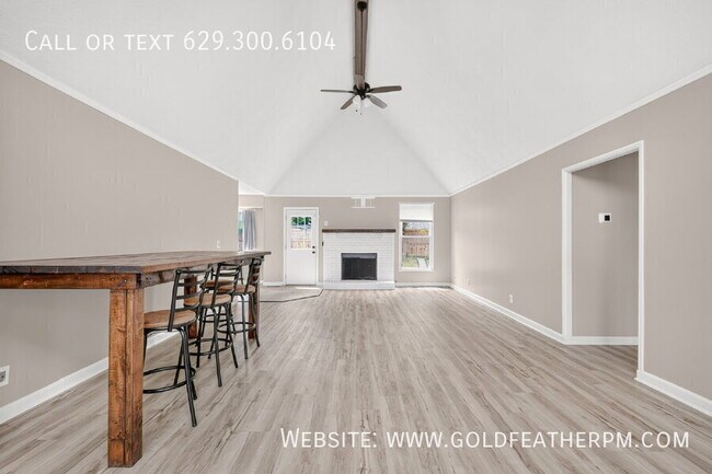 Building Photo - 2901 High Rigger Dr